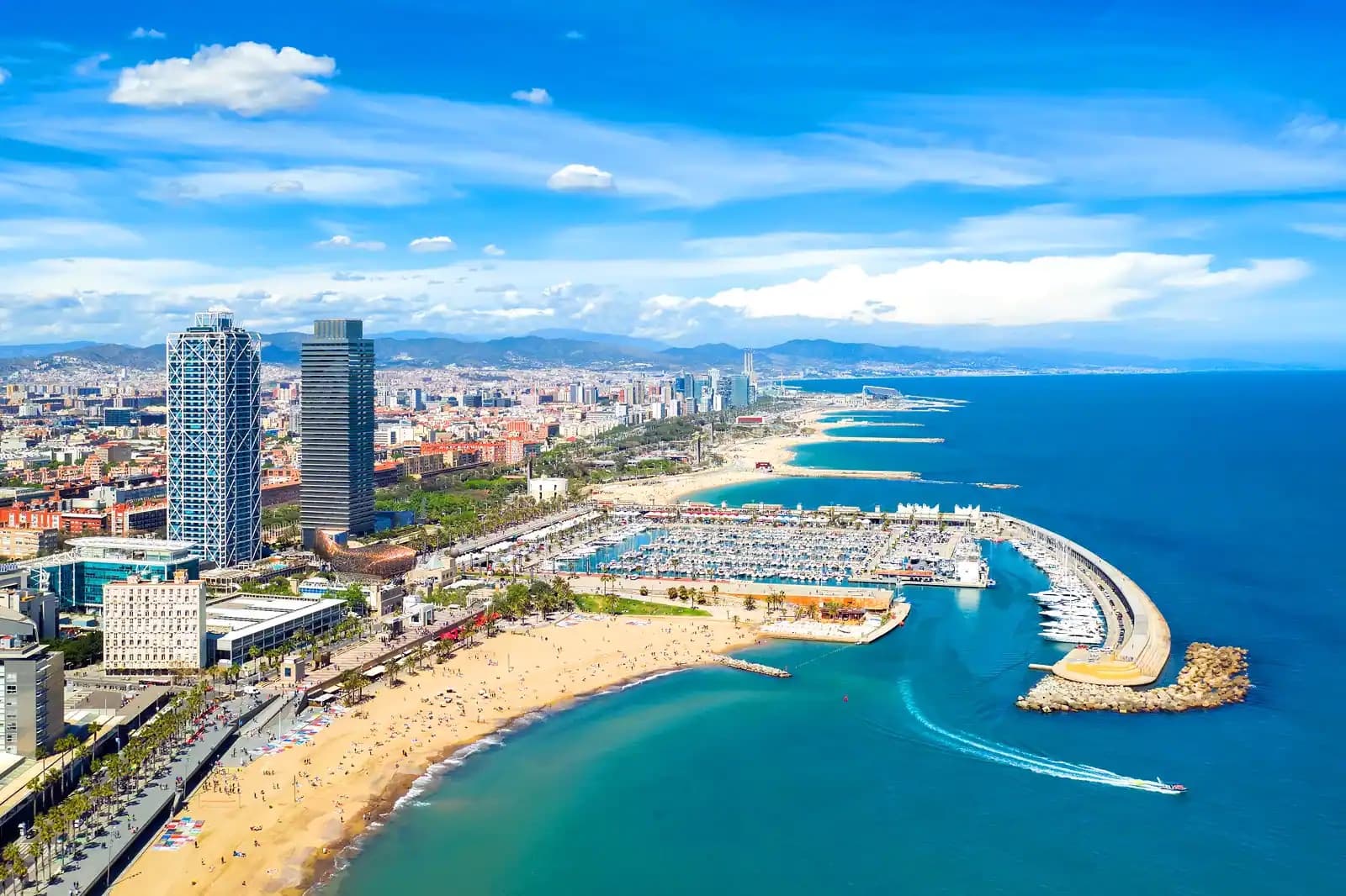 Getting Around in Barcelona: A Student's Guide for 2024