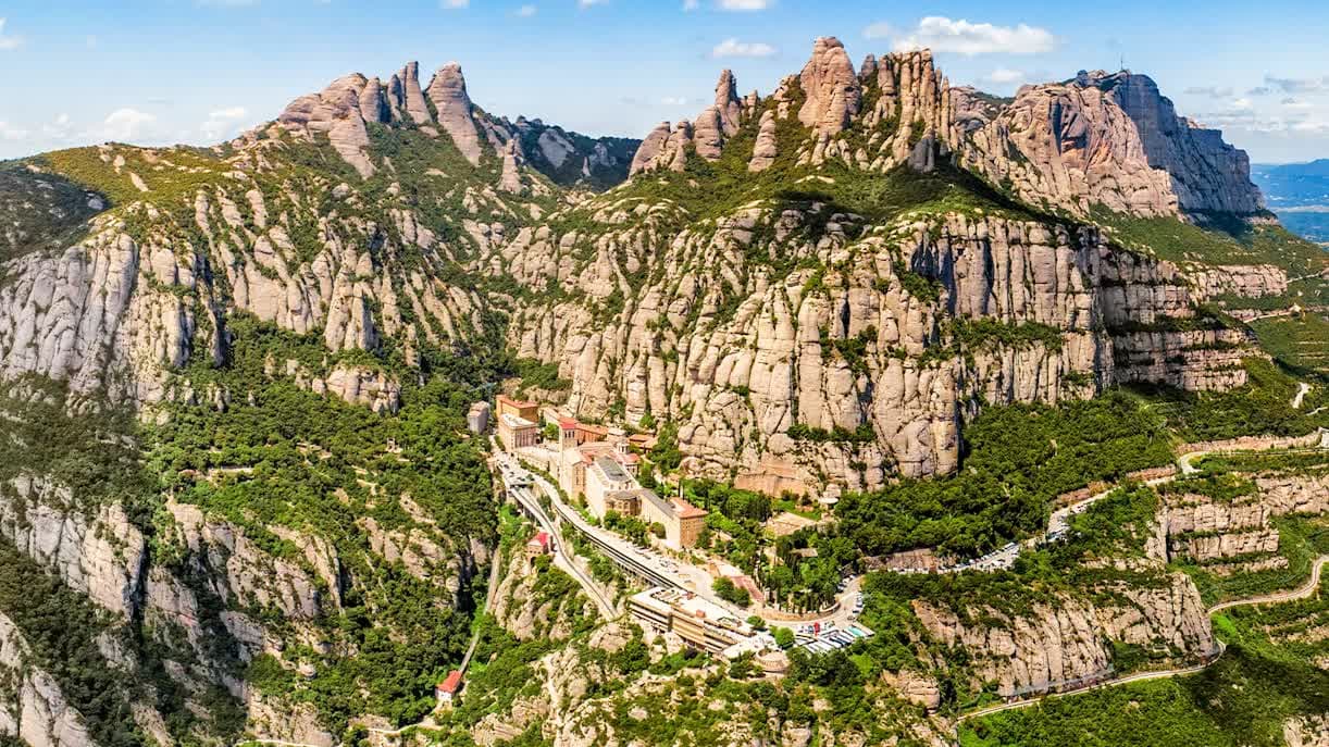 How to Get to Montserrat from Barcelona: The Best Day Trip!